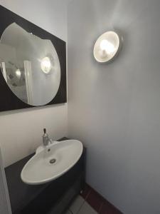 For rent Creusot 1 room 35 m2 Saone et loire (71200) photo 1