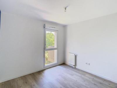 Louer Appartement Templemars 780 euros