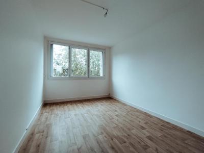 For sale Lamorlaye 3 rooms 60 m2 Oise (60260) photo 4