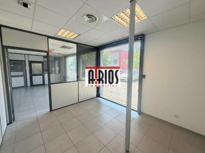 Acheter Bureau 115 m2 Seyne-sur-mer