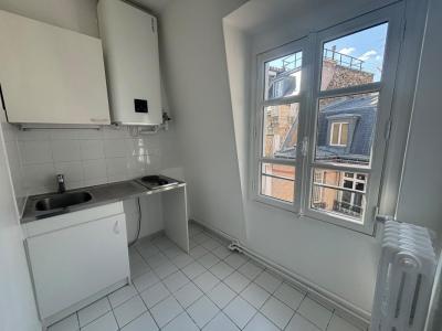 Annonce Location Appartement Paris-16eme-arrondissement 75