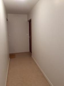 Louer Appartement Verjon 685 euros
