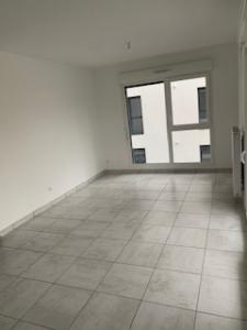 For rent Cluses 2 rooms 40 m2 Haute savoie (74300) photo 0