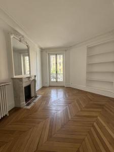 Louer Appartement 104 m2 Paris-17eme-arrondissement