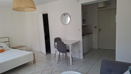 Louer Appartement 28 m2 Caluire-et-cuire