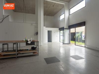 Louer Local commercial 100 m2 Saint-pierre