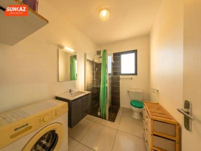 Louer Maison 80 m2 Tampon