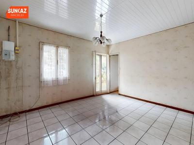 For sale Saint-pierre 4 rooms 121 m2 Reunion (97410) photo 3