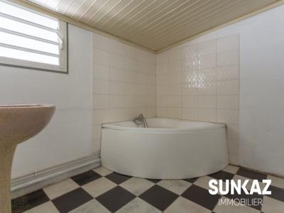 Louer Appartement 35 m2 Saint-pierre
