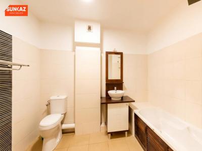 For sale Saint-pierre 2 rooms 57 m2 Reunion (97410) photo 2