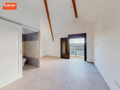 For sale Saint-pierre 4 rooms 136 m2 Reunion (97410) photo 2