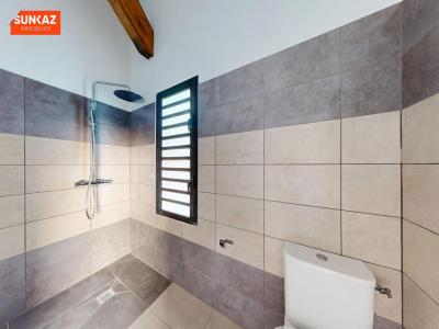 For sale Saint-pierre 4 rooms 136 m2 Reunion (97410) photo 4
