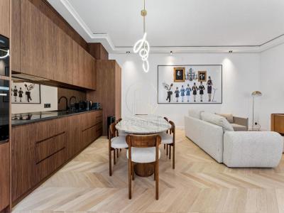 For sale Paris 2 rooms 83 m2 Paris (75000) photo 2