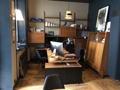 For sale 2 rooms 30 m2 Paris (75009) photo 3