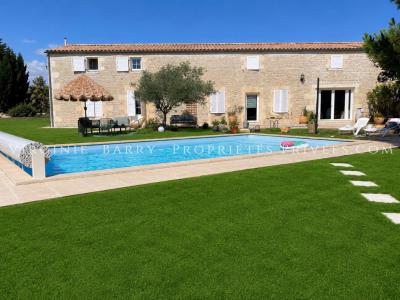 For sale Tonnay-charente 6 rooms 207 m2 Charente maritime (17430) photo 0