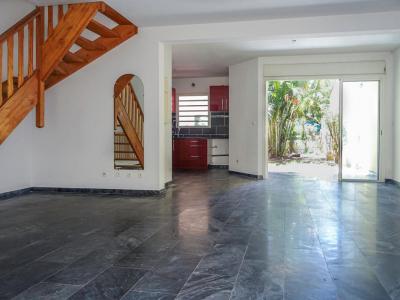 Annonce Vente 4 pi�ces Maison Saint-denis-chaudron 974