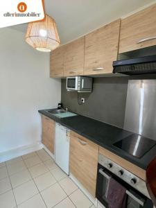 Louer Appartement Sainte-clotilde 733 euros