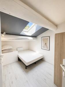 For sale Pertuis 3 rooms 33 m2 Vaucluse (84120) photo 2