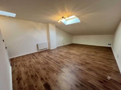 For rent Villefranche-sur-saone 1 room 35 m2 Rhone (69400) photo 0