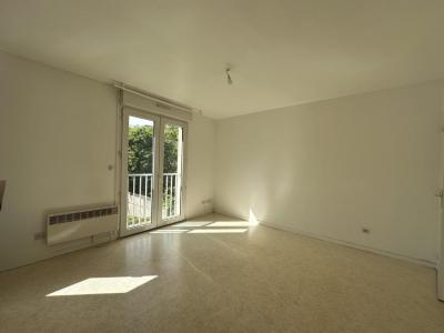 For rent Rennes 2 rooms 36 m2 Ille et vilaine (35000) photo 1