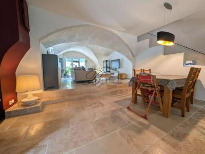 For sale Peypin-d'aigues 4 rooms 107 m2 Vaucluse (84240) photo 1