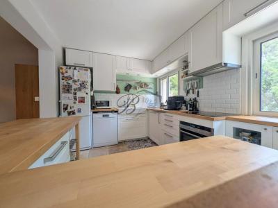 For sale Peypin-d'aigues 4 rooms 107 m2 Vaucluse (84240) photo 3