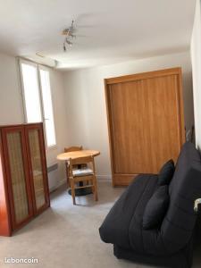For rent Bordeaux 1 room 16 m2 Gironde (33800) photo 0