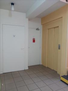 Louer Bureau Riom 7680 euros