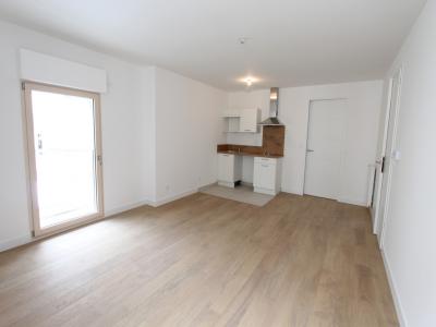 For rent Nantes 2 rooms 46 m2 Loire atlantique (44000) photo 0