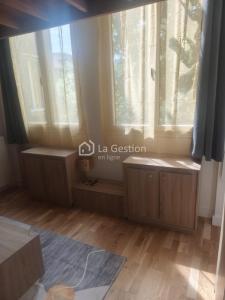 Louer Appartement Paris-20eme-arrondissement 950 euros