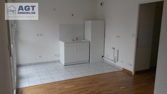 For rent Beauvais 1 room 34 m2 Oise (60000) photo 1