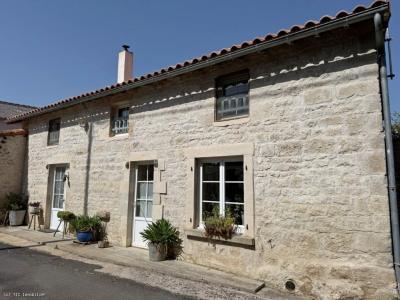 For sale Villefagnan 8 rooms 275 m2 Charente (16240) photo 1