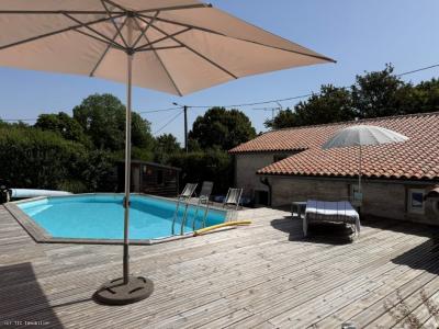 For sale Villefagnan 8 rooms 275 m2 Charente (16240) photo 3