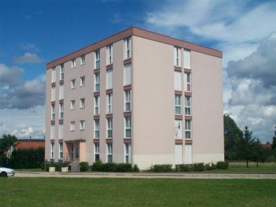Louer Appartement 64 m2 Is-sur-tille