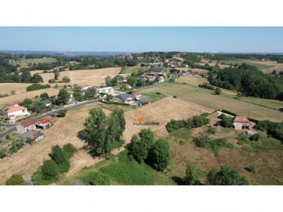 Acheter Terrain 32767 m2 Badefols-d'ans
