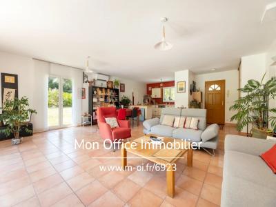 For sale Puy-sainte-reparade 4 rooms 120 m2 Bouches du Rhone (13610) photo 0