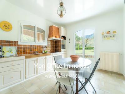 For sale Trets 6 rooms 250 m2 Bouches du Rhone (13530) photo 4