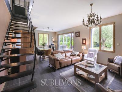 For sale Hennebont 5 rooms 149 m2 Morbihan (56700) photo 0