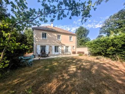 For sale Clayes-sous-bois 7 rooms 195 m2 Yvelines (78340) photo 0