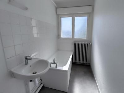 Louer Appartement 68 m2 Neufchateau