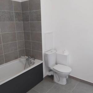 Louer Appartement Capinghem 794 euros