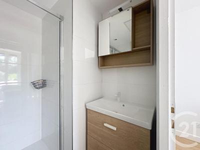 Louer Appartement Orly 930 euros