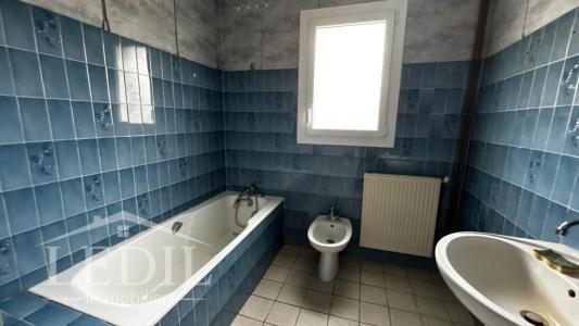For sale Force 4 rooms 93 m2 Dordogne (24130) photo 4