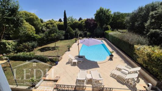 For sale Agen 8 rooms 375 m2 Lot et garonne (47000) photo 0