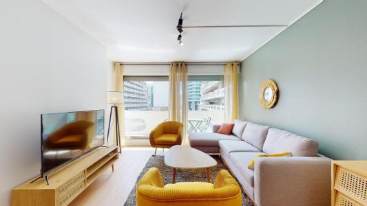 For rent Courbevoie 6 rooms 109 m2 Hauts de Seine (92400) photo 0