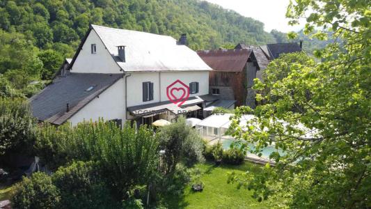 For sale Moulis 10 rooms 209 m2 Ariege (09200) photo 0