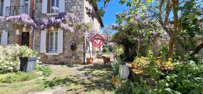 For sale Montgaillard 11 rooms 252 m2 Ariege (09330) photo 1