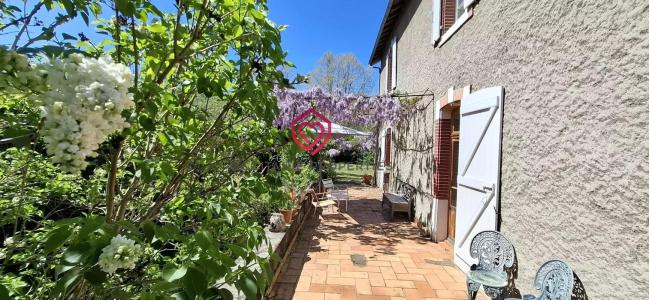 For sale Montgaillard 11 rooms 252 m2 Ariege (09330) photo 2