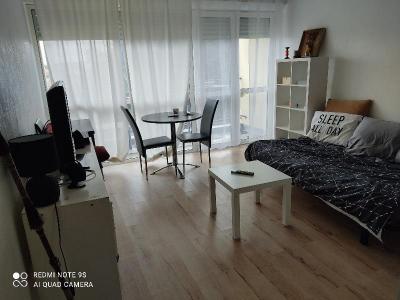 For rent Pessac 1 room 29 m2 Gironde (33600) photo 0