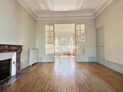 Acheter Maison 236 m2 Perigueux